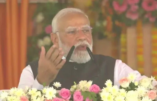 Modi slams SP, Congress for blocking Women's Reservation Bill