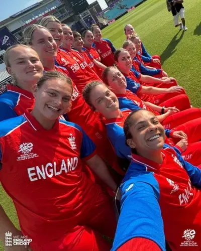Women's T20 WC SF2: Shikha Pandey tips England to edge South Africa