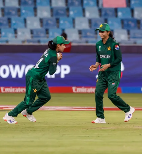 Will Pakistan Women’s Team Face a 'No Handshake' from India in Colombo?