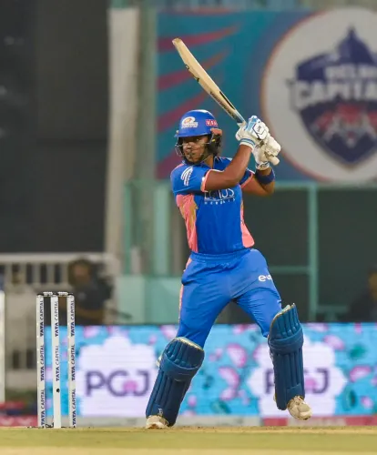 WPL 2025: Matthews' All-round Performance Leads Mumbai Indians to Six-Wicket Victory Over UP Warriorz