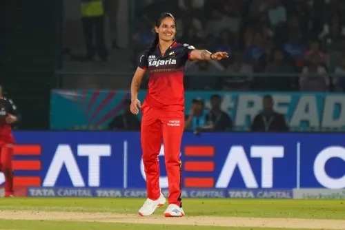 WPL 2025: Smriti Mandhana Praises Bowlers for Keeping DC Under 150