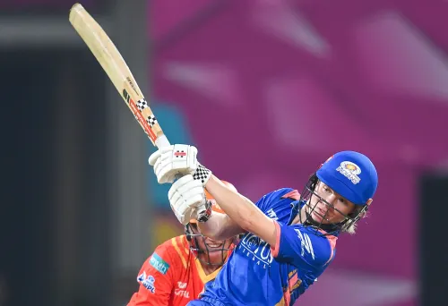 Did the Gujarat Giants Miss Key Catches Against Mumbai Indians?