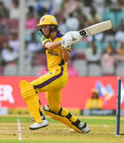 Has Lanning Surpassed Perry to Become the Second-Highest Run-Getter?