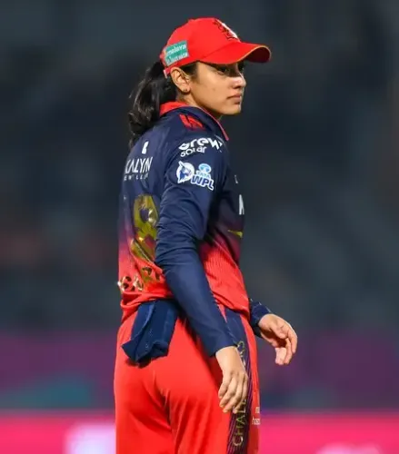 How did Smriti Mandhana react to Gautami Naik's outstanding performance?