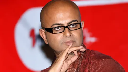 ऋतुपर्णो घोष: बंगाली सिनेमा के वो शिल्पकार जिन्होंने 'उनीशे अप्रैल' से 'द लास्ट लियर' तक 12 राष्ट्रीय पुरस्कार जीते