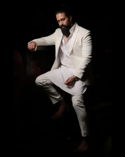 Kiara Advani's first rain sequence: Yash reveals Toxic shoot surprise