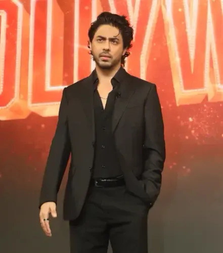 क्या 2025 में सोनू सूद से आर्यन खान तक ये सितारे निर्देशन में उतरे?