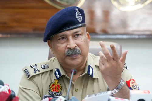 क्या योगी सरकार की पुलिस ने 8 साल में 30 हजार से अधिक अपराधियों को सलाखों के पीछे डाला?