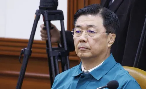 Yoon Initiates Arrests of Key Politicians Following Martial Law Declaration
