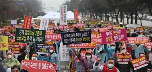 Are Young South Koreans Struggling with Lengthy Job Searches and Rising Housing Costs?