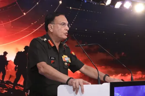 थल सेनाध्यक्ष जनरल धीरज सेठ: 'रुक-रुक कर होने वाले युद्धों' के दौर में आत्मनिर्भरता की सोच बदलनी होगी