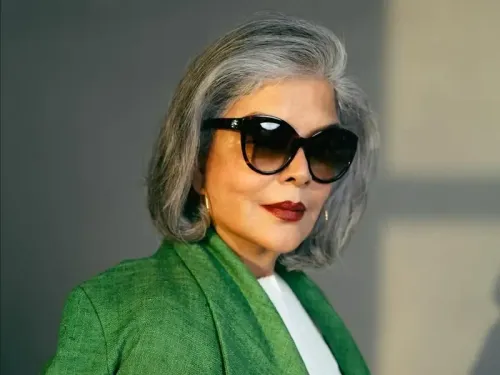 Did Zeenat Aman Ever Consider Herself Beautiful?