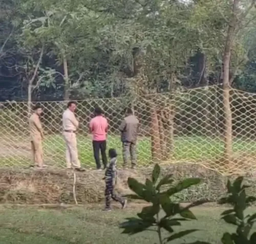 Zeenat Approaches West Bengal's Tourist Hub, Foresters on Edge