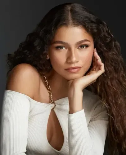 Zendaya Discusses Her Film 'The Drama' and Its Unconditional Love Theme