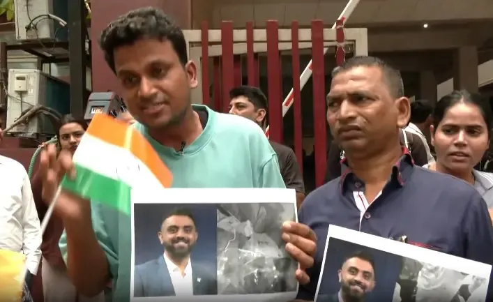 स्मित मच्छार को भारत रत्न देने की मांग, मुंबई में जुटे समर्थक; दिल्ली के कालकाजी मंदिर में हुई प्रार्थना