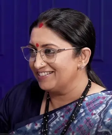 Did Smriti Irani Feel Like a 'Dud Head' for Joining Media?