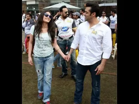 Did Sneha Ullal Send Birthday Wishes to Her ‘First Reel Love’ Salman Khan?
