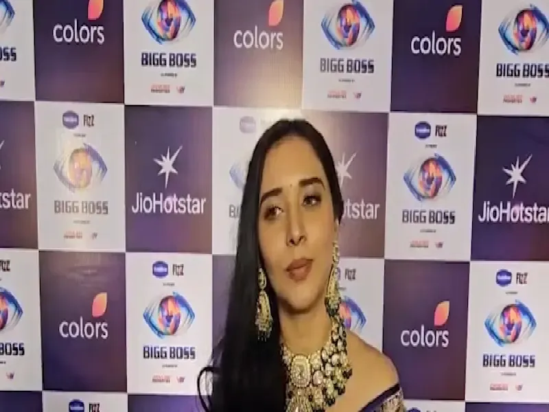 क्या तान्या मित्तल ने सोशल मीडिया 'रोस्टिंग' को अपनी ताकत माना है? सलमान खान का आभार!