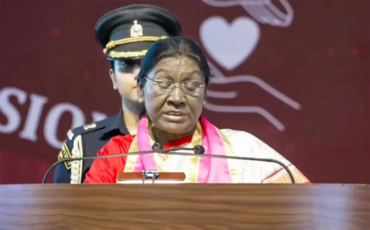 Prez Murmu: Socially Responsible Doctors Can Transform Society