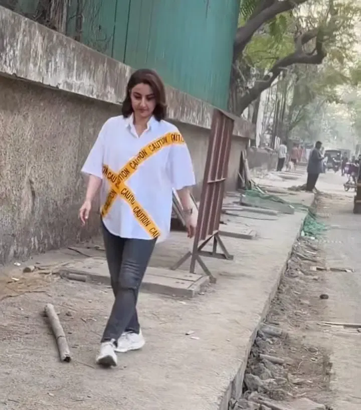 Is Soha Ali Khan Highlighting the Perils of Mumbai's Sidewalks?