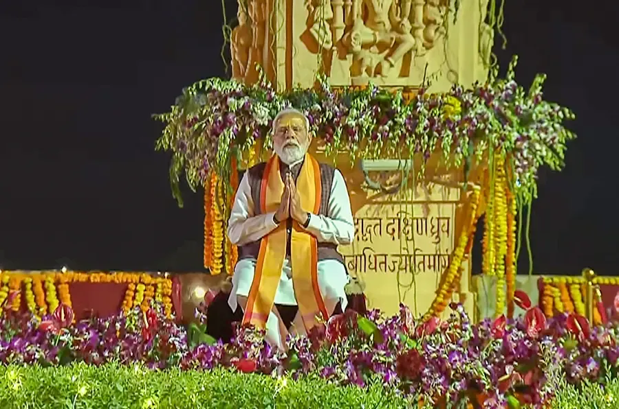 क्या सोमनाथ शाश्वत दिव्यता का प्रतीक है? प्रधानमंत्री नरेंद्र मोदी