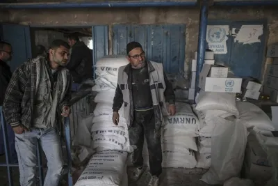 Are Gazans Receiving Cash for Food, Yet Struggling to Find Supplies?