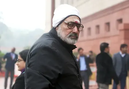 Did Giriraj Singh accuse political factions of dirty politics after SC's stay on UGC regulations?