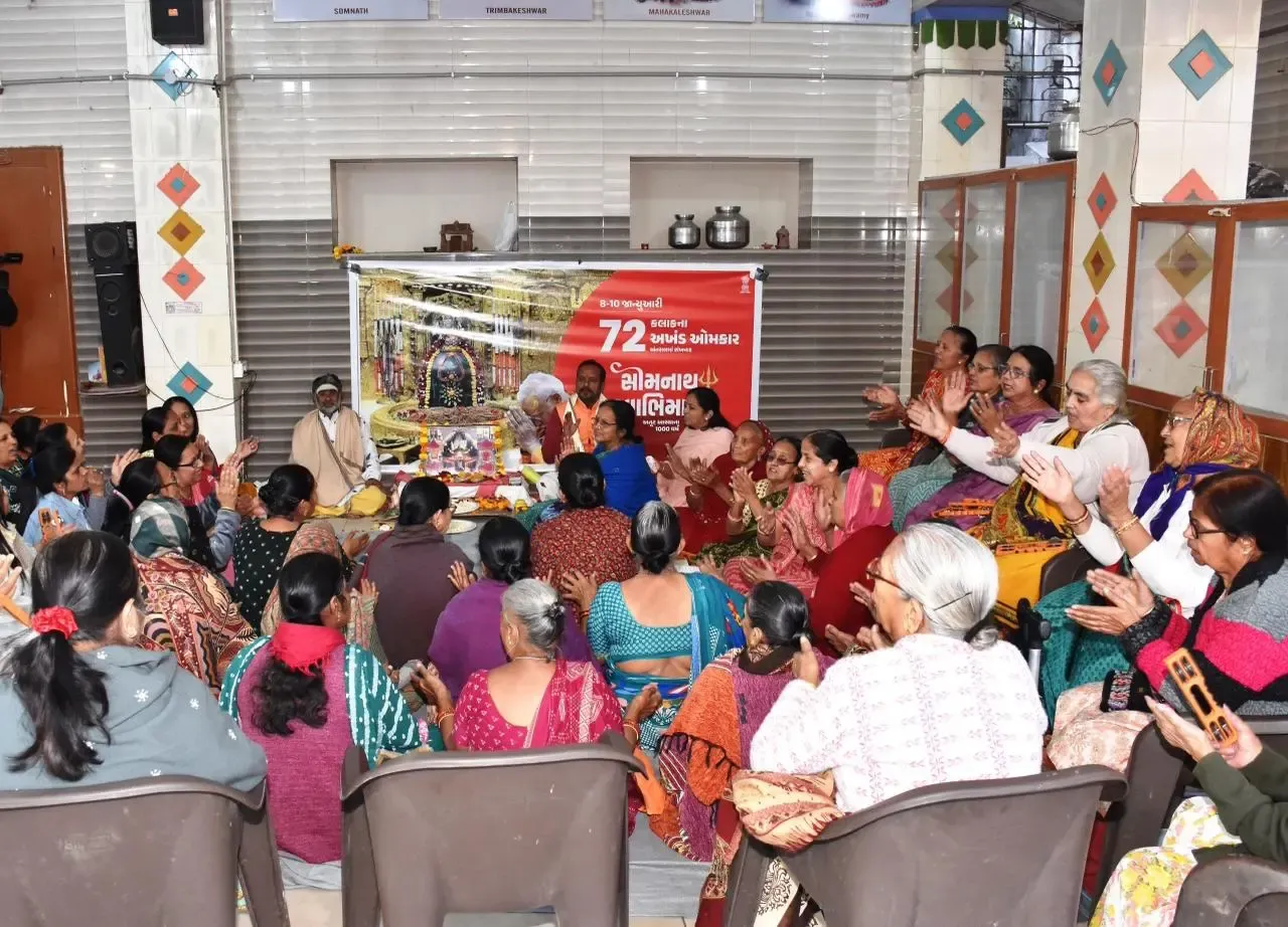 क्या सोमनाथ स्वाभिमान पर्व में जामनगर के काशी विश्वनाथ मंदिर में 72 घंटों तक अखंड मंत्रोच्चारण हुआ?