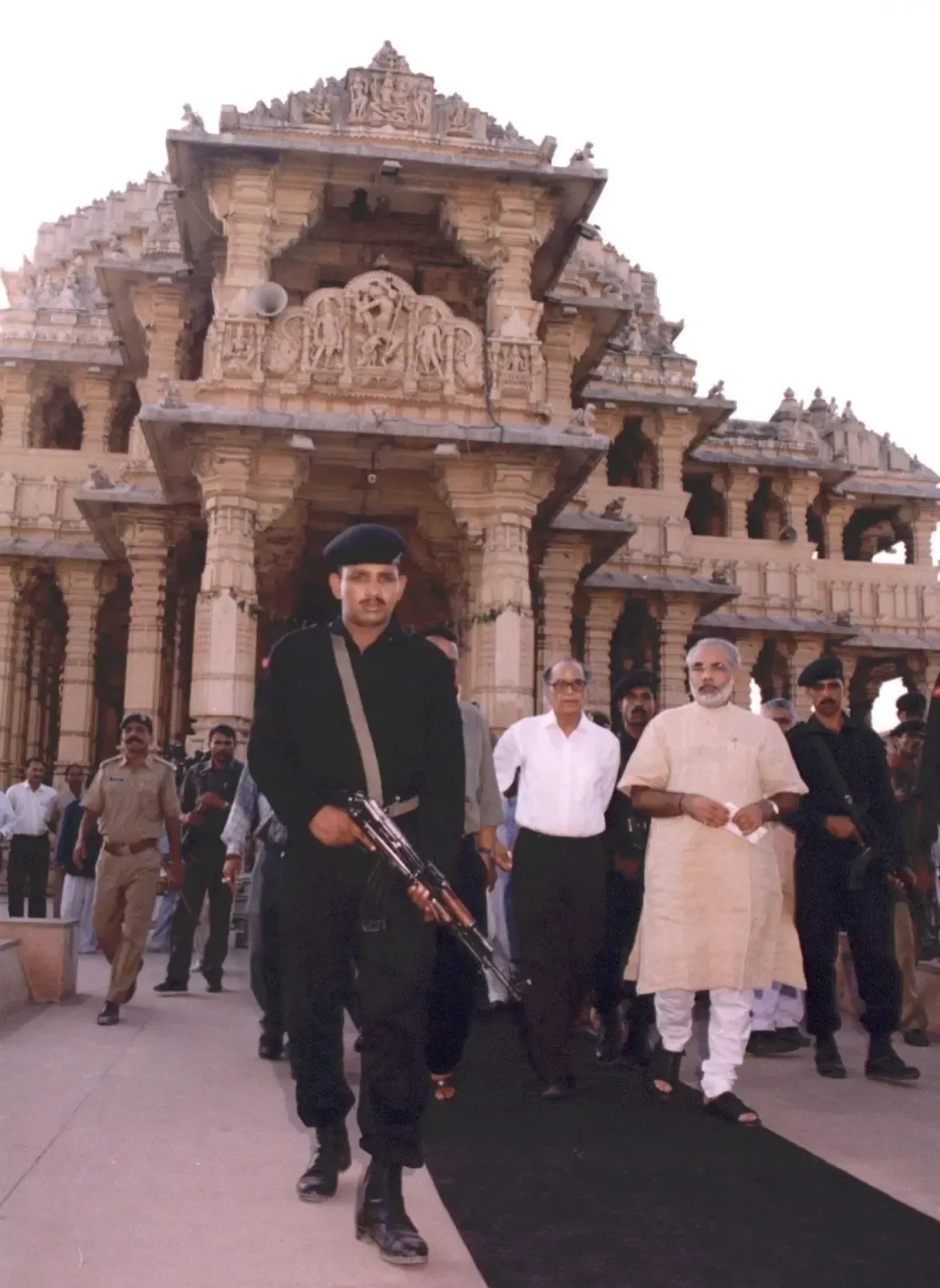 क्या पीएम मोदी ने सोमनाथ स्वाभिमान पर्व पर सांस्कृतिक अटूटता और संघर्ष की गाथा को याद किया?