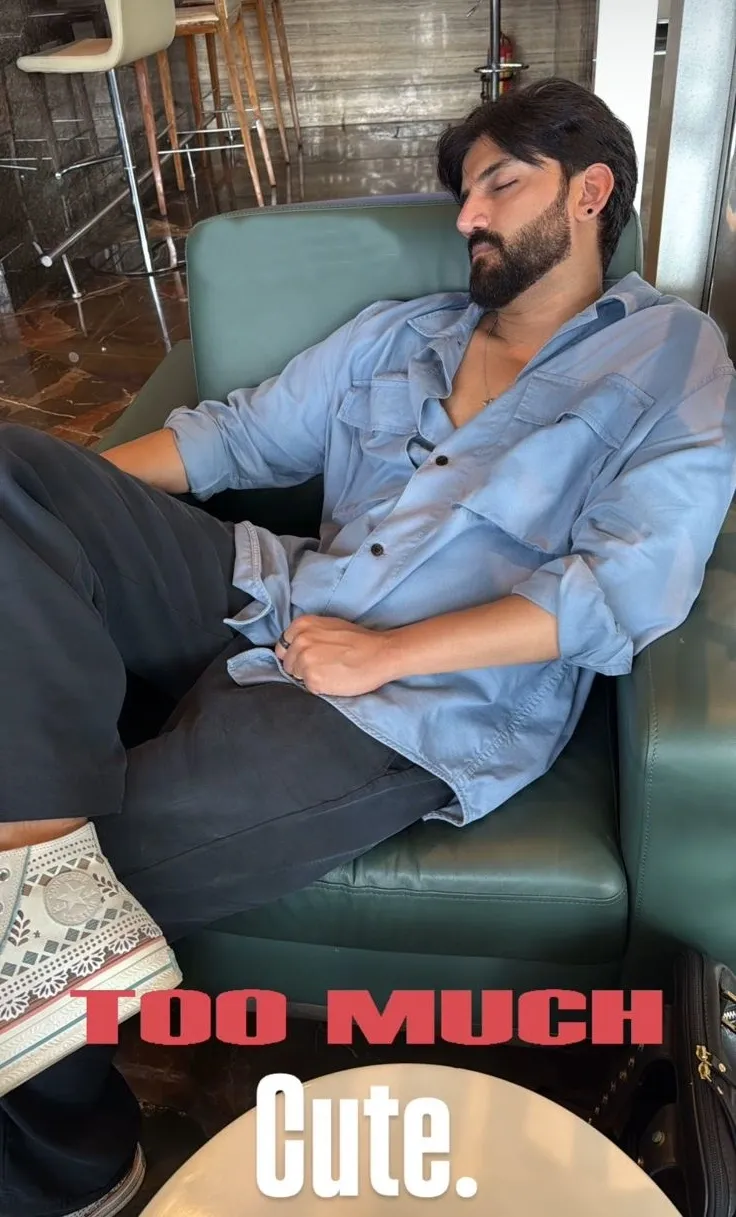 Is Sonakshi Sinha Adoringly Calling Zaheer Iqbal Cute While He Sleeps?