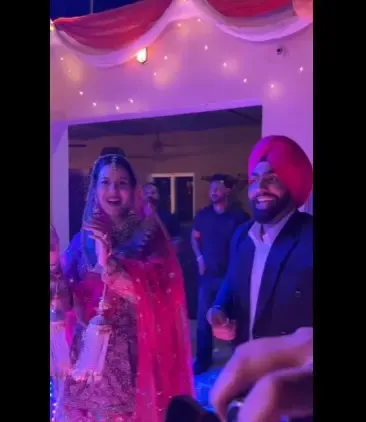 सोनम बाजवा ने डीजे पर थिरककर फैंस से की 'निक्का जेलदार-4' को सिनेमाघरों में देखने की अपील