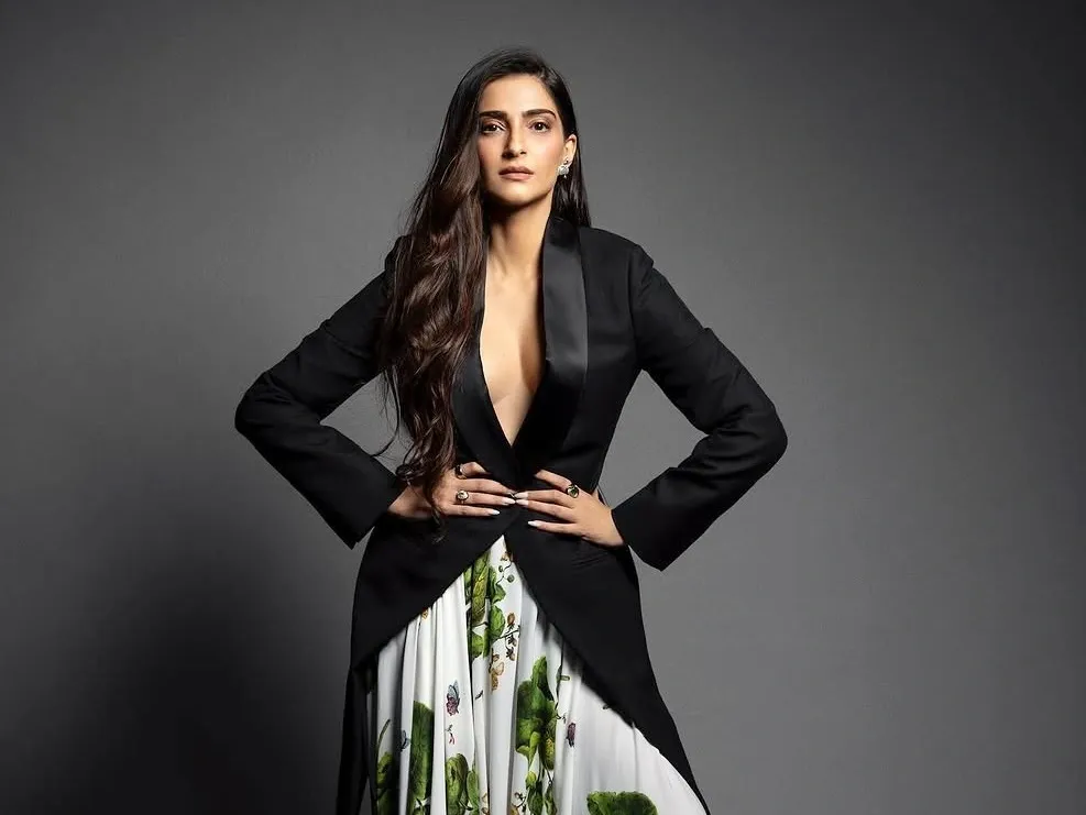 Is ‘Abhi Toh Party Shuru Hui Hai’ One of Sonam Kapoor's Favorite Songs?