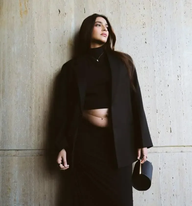 Did Sonam Kapoor Just Reveal Her Baby Bump on Social Media?