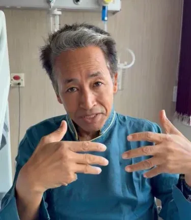 Sonam Wangchuk discharged from Medanta Hospital, to visit Rajghat before Ladakh return
