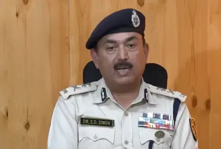 लोगों को भड़का रहे थे सोनम वांगचुक, लेह की घटना पूर्व-नियोजित थी: लद्दाख डीजीपी