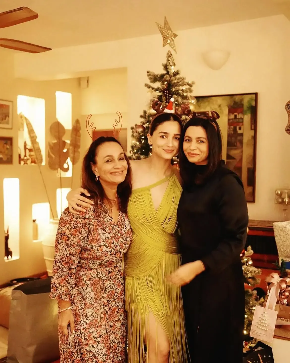 Alia Bhatt reveals Mahesh Bhatt mixes up names in conversation; Soni Razdan reacts
