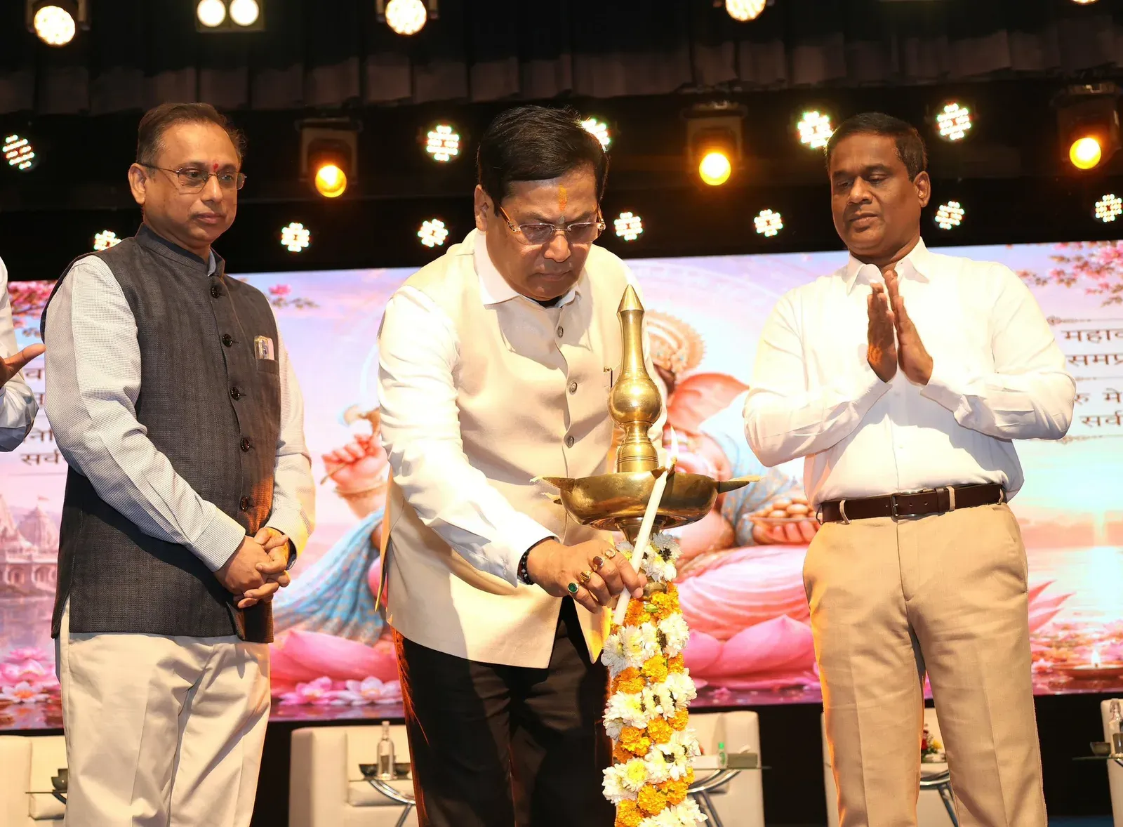Sonowal Celebrates Mumbai Port's 154-Year Maritime Legacy