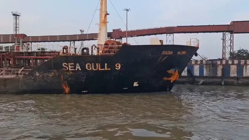 Sonowal lauds Paradip Port team for joint maritime rescue