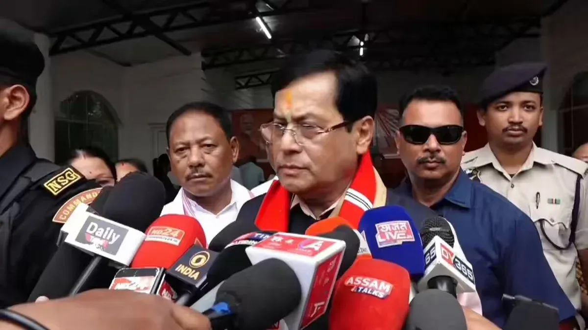 Sonowal Speaks to Media in Dibrugarh on Assam Floods