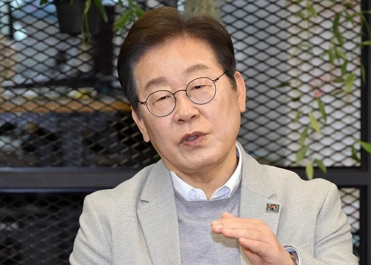 South Korea: Former DP Leader Holds Significant Advantage in Presidential Race