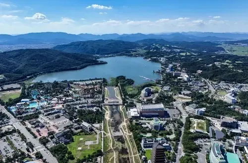 Are Final Preparations Set for the APEC Summit in Gyeongju?