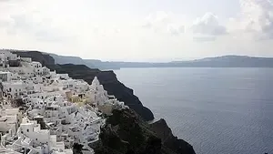 South Korea Issues Urgent Travel Advisory for Santorini Amid Earthquake Swarms