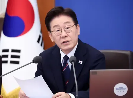 South Korea's President Lee Advocates Strong Measures Amid Energy Crisis