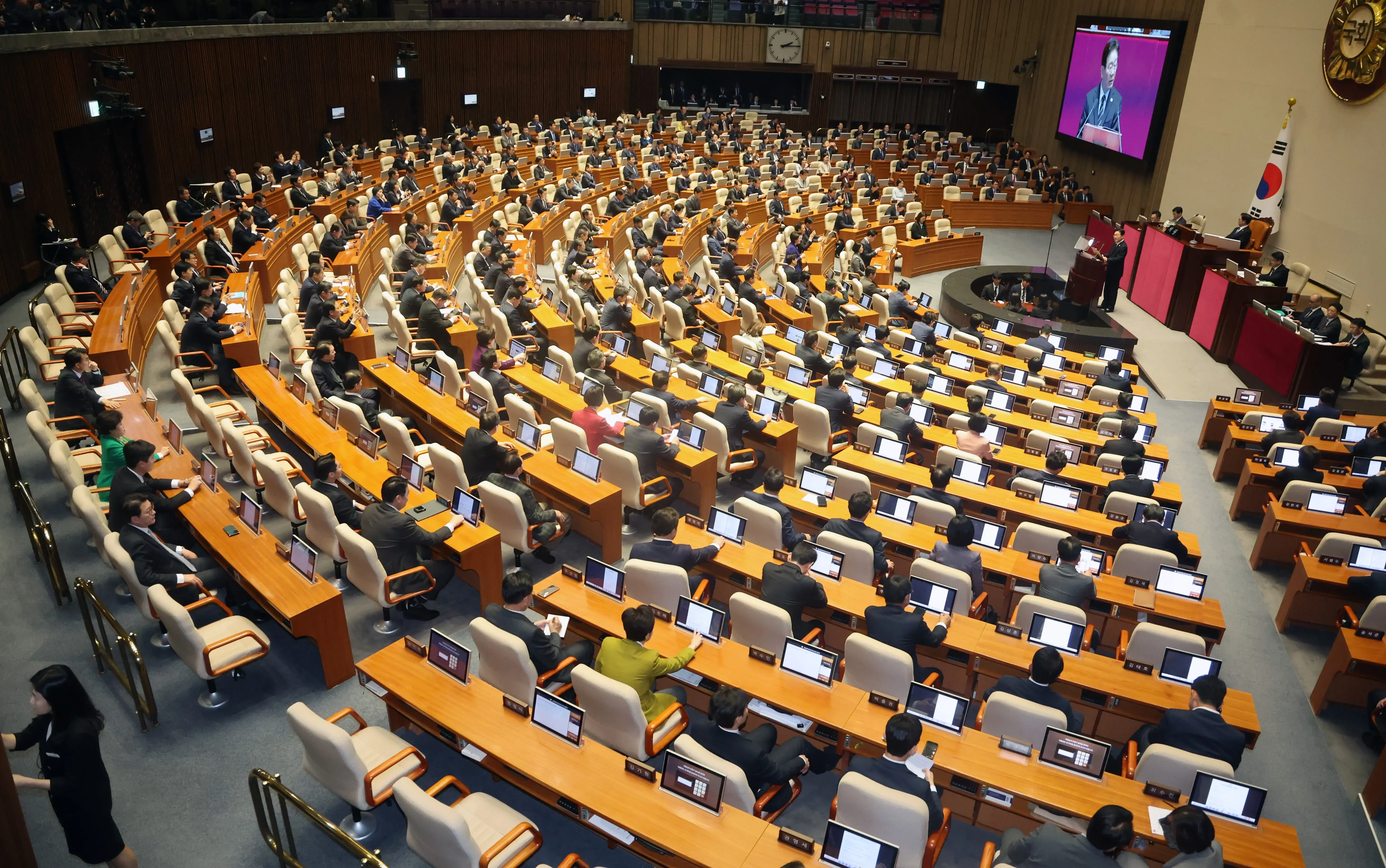 South Korea's National Assembly to Vote on Emergency Budget Bill Amid Mideast Conflict