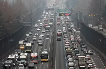 Will Outbound Traffic Surge on Sunday for Lunar New Year in South Korea?