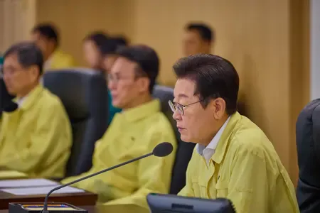 Why Did South Korea's Presidential Office Regret North Korea's Criticism?