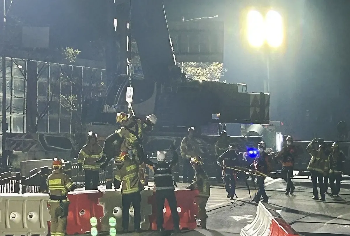 Ongoing Search for One Missing Worker After Subway Construction Site Collapse in South Korea