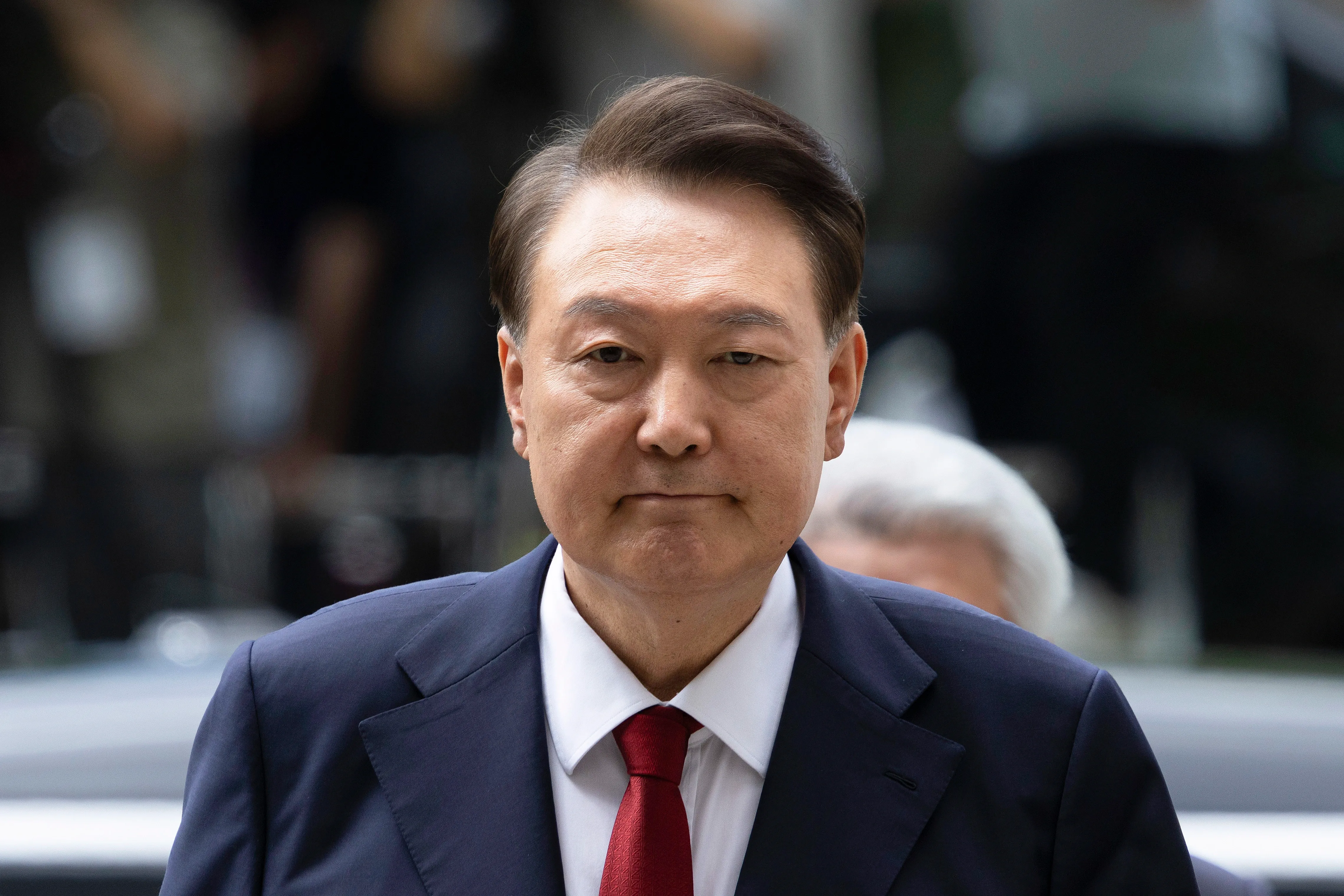 Why Did South Korea's Special Counsel Halt Detention of Yoon?