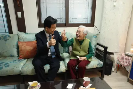Will South Korea Focus on Confirming the Status of Separated Families in North Korea?