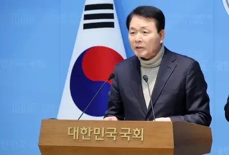 USFK Commander Protests Unification Minister's Alleged Intelligence Leak on North Korea